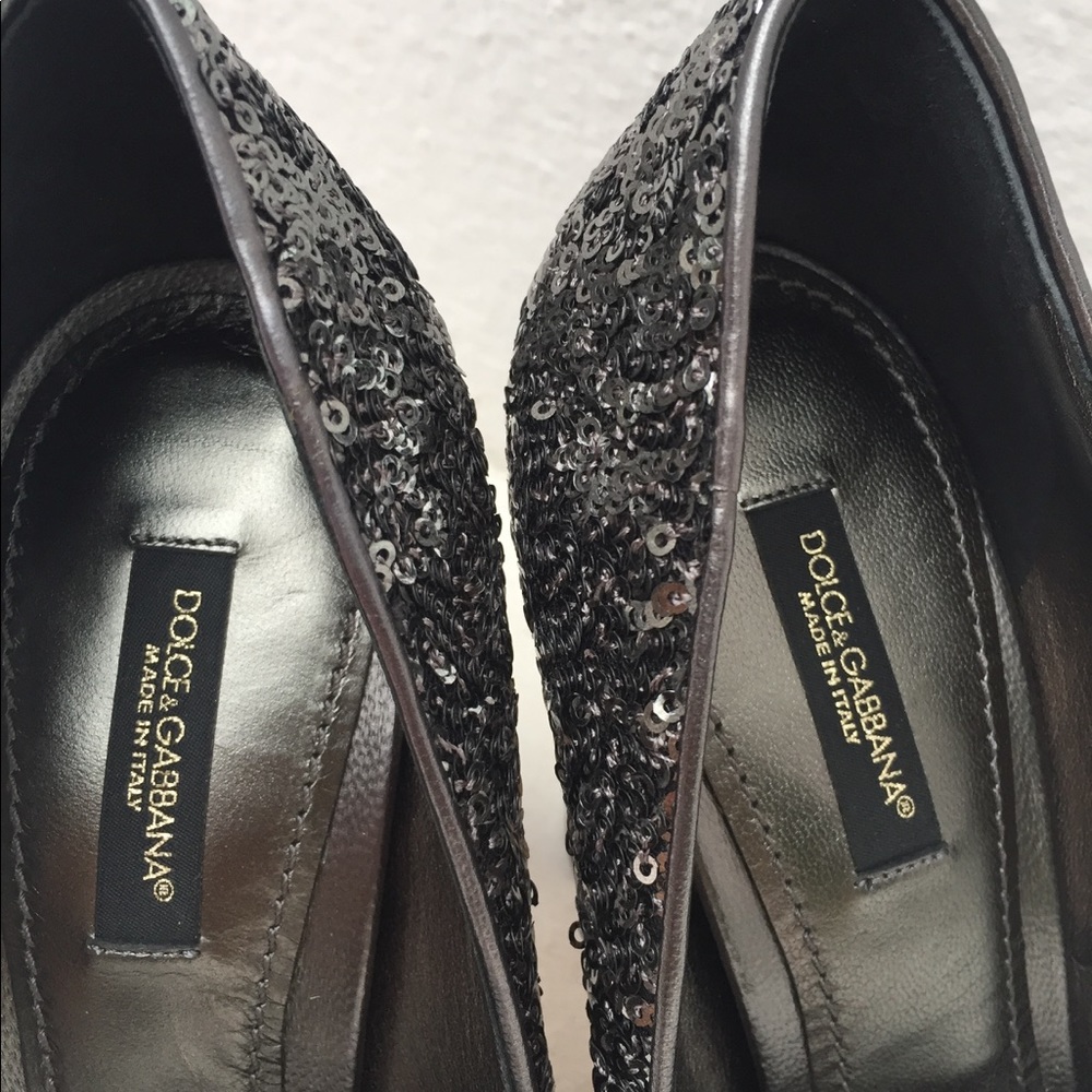 Dolce & Gabbanna Sequined Crystals Jackie Pumps - Picture 4 of 8